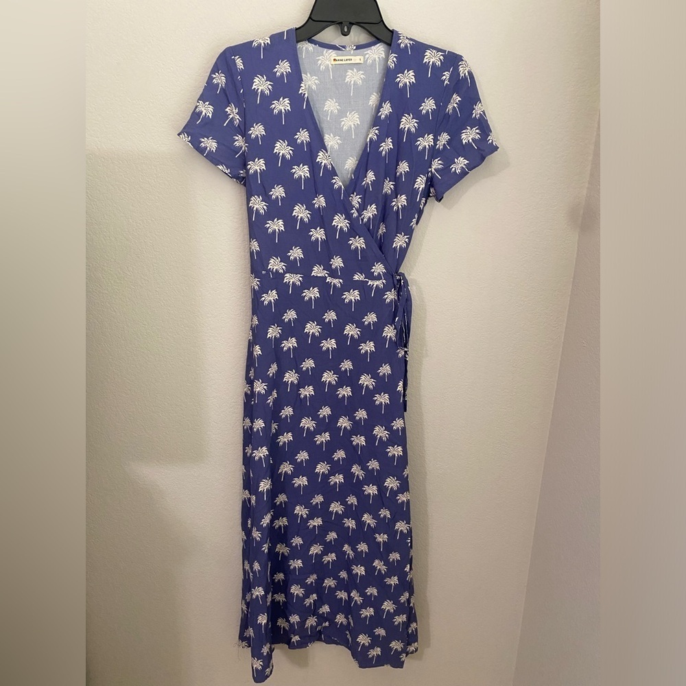 Marine Layer Emlyn Midi Wrap Dress - Picture 4 of 5